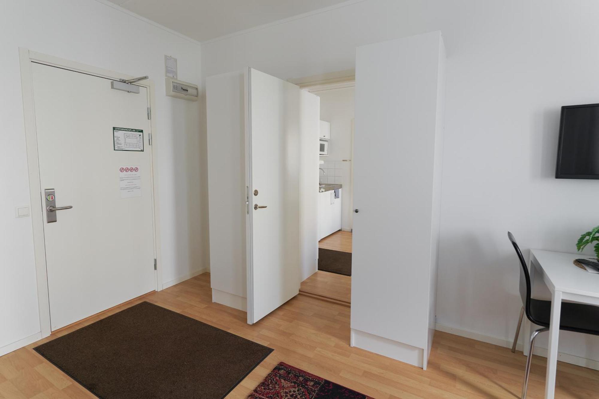 Fittja Slagsta Gate Hotell מראה חיצוני תמונה